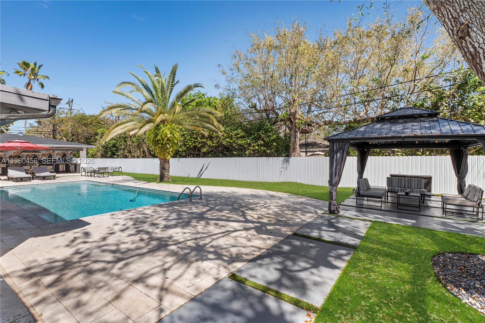 12401 SW 72nd Ave Pinecrest, FL 33156