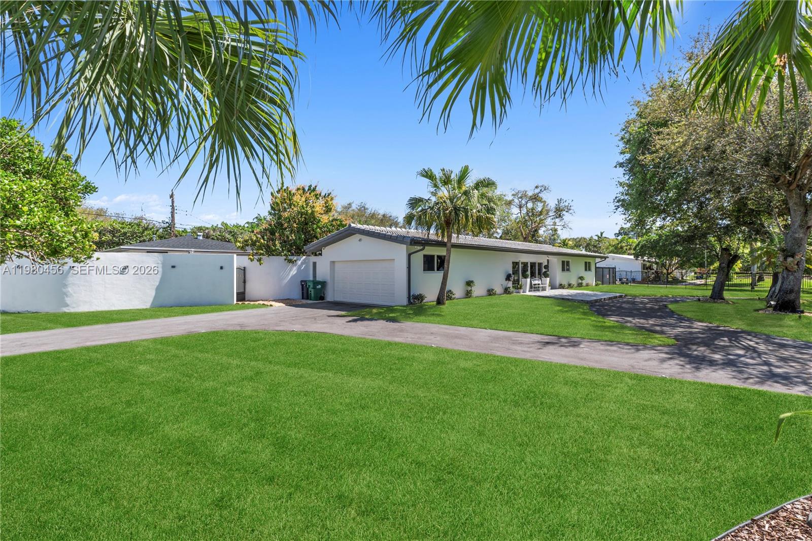 12401 SW 72nd Ave Pinecrest, FL 33156