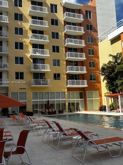 image The Venture at Aventura28