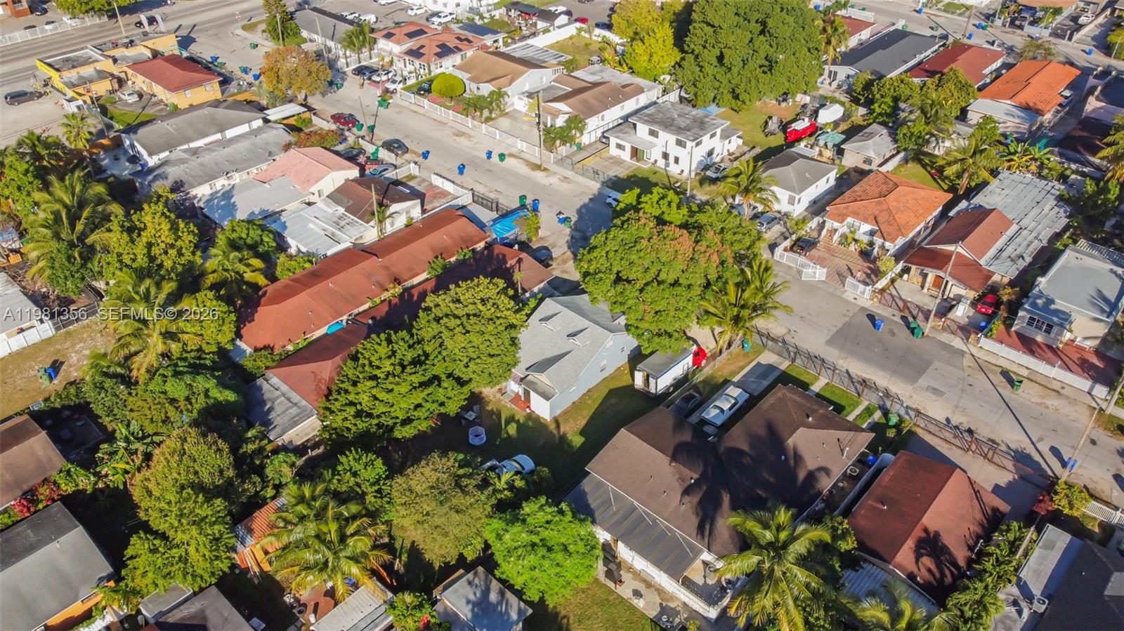 2142 NW 33rd St Miami, FL 33142