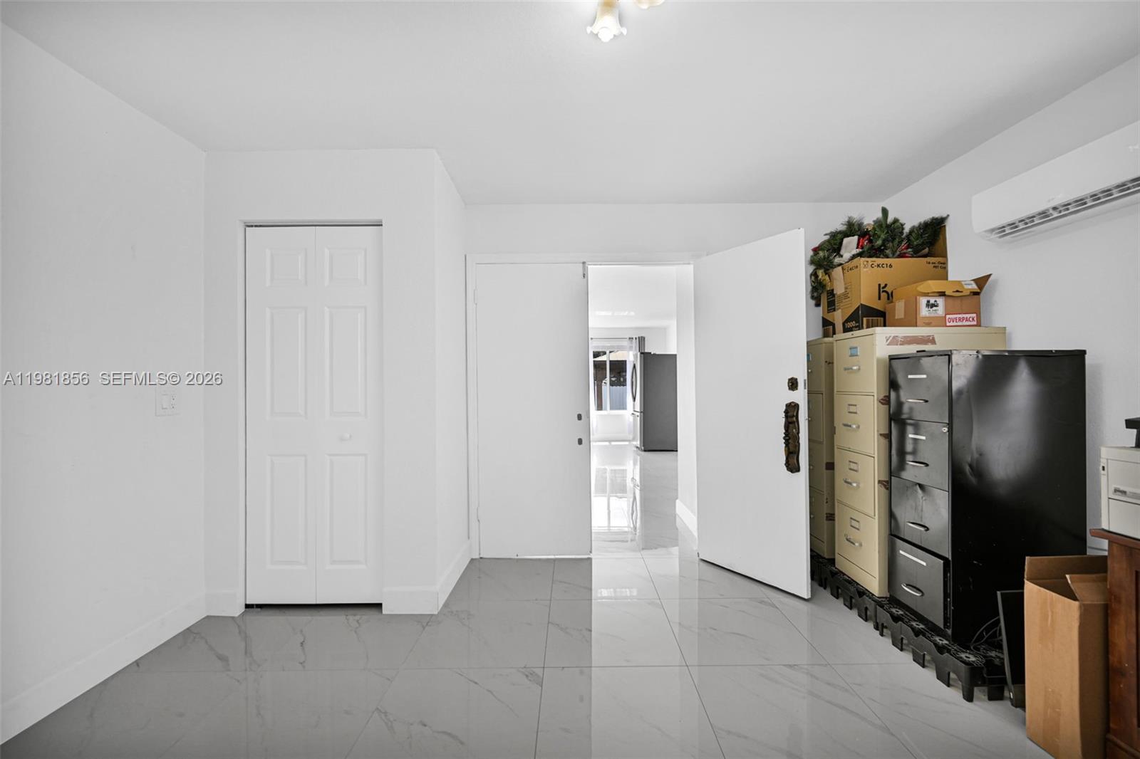 756 W 53rd St Hialeah, FL 33012