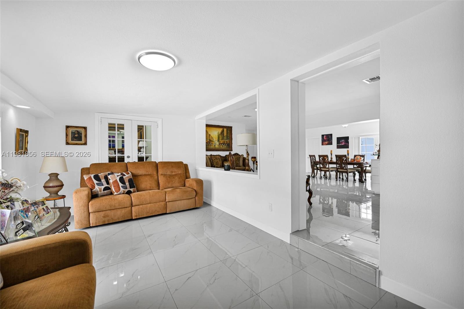 756 W 53rd St Hialeah, FL 33012