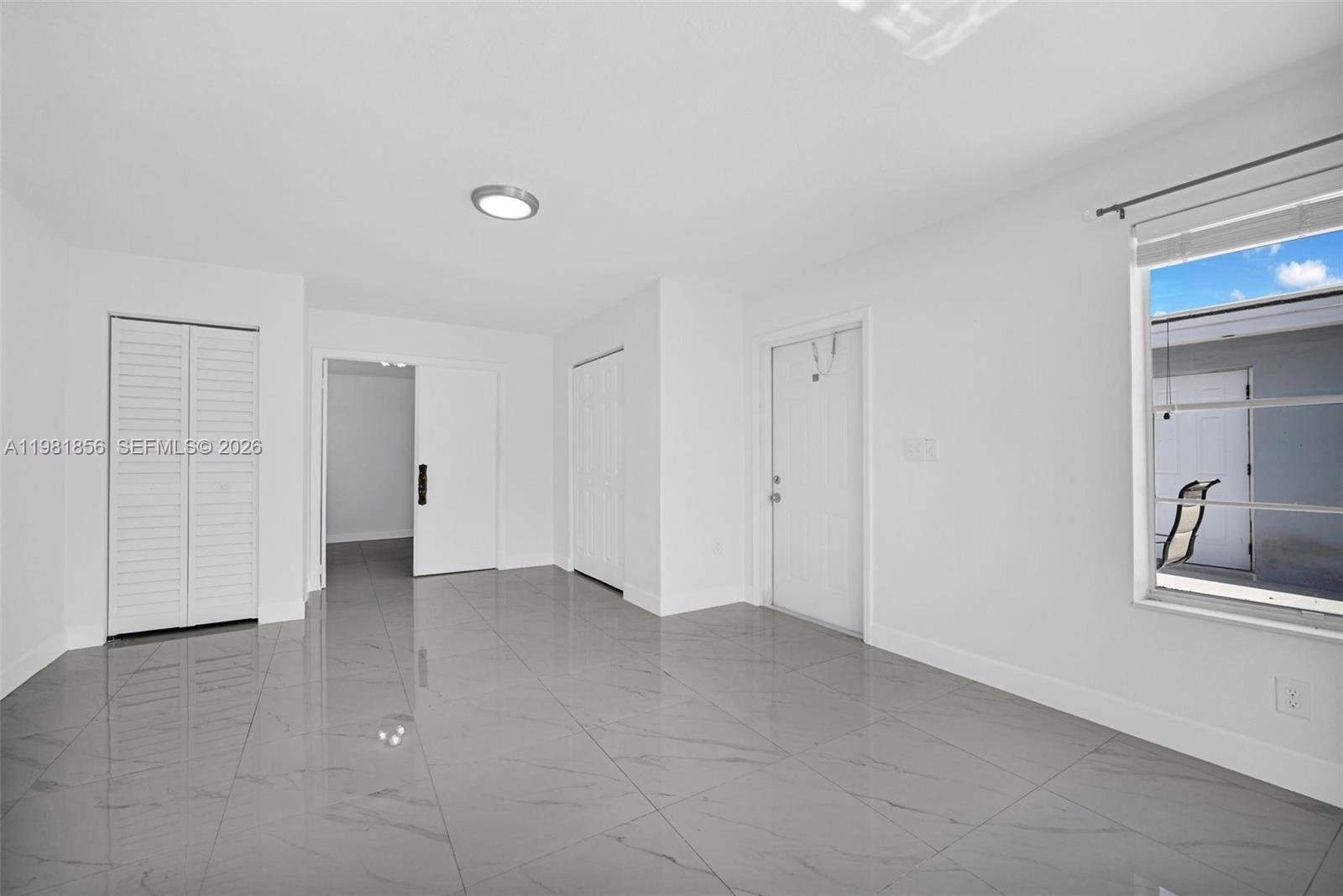 756 W 53rd St Hialeah, FL 33012