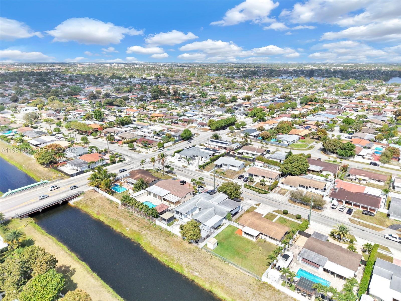 756 W 53rd St Hialeah, FL 33012