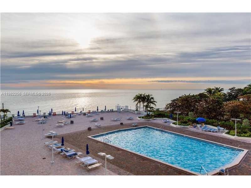 3180 S Ocean Dr #721 Hallandale Beach, FL 33009