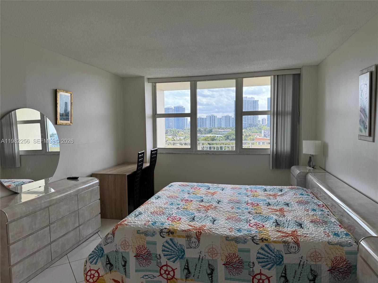 3180 S Ocean Dr #721 Hallandale Beach, FL 33009