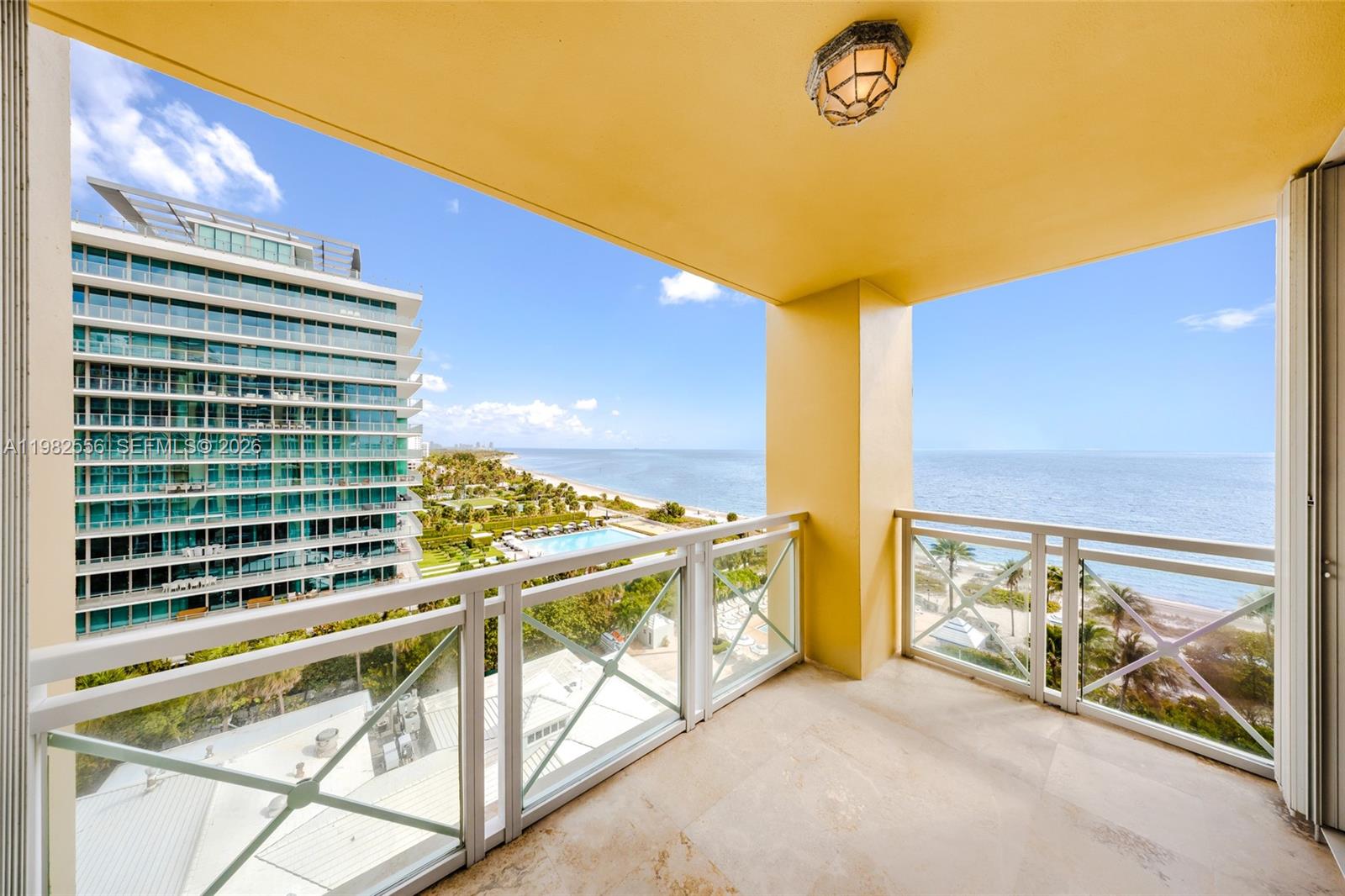 430 Grand Bay Dr #902 Key Biscayne, FL 33149