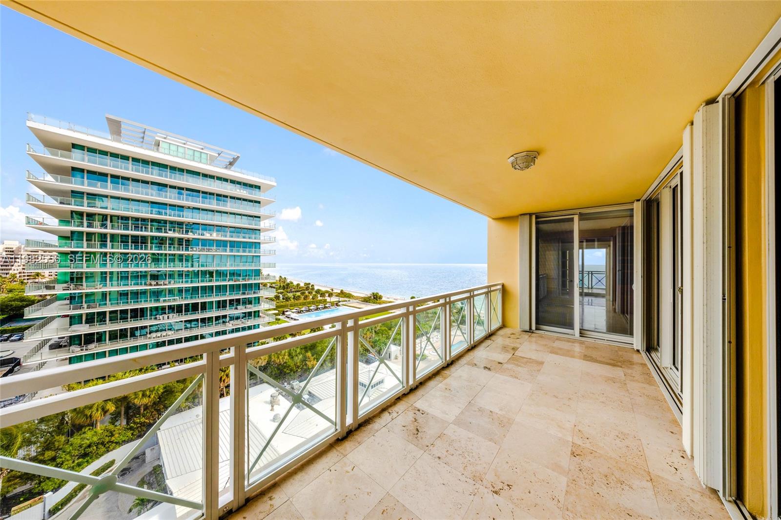 430 Grand Bay Dr #902 Key Biscayne, FL 33149