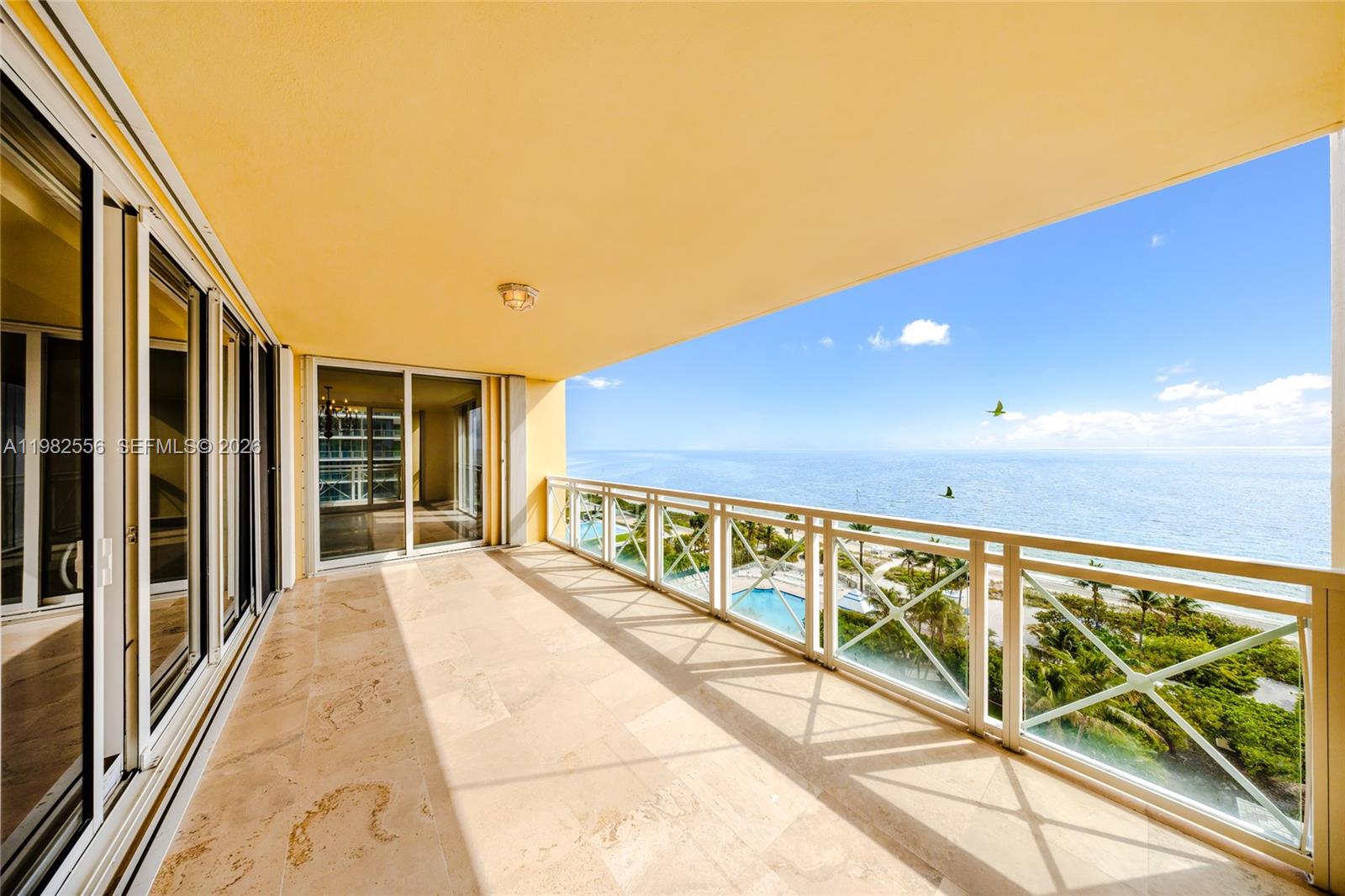 430 Grand Bay Dr #902 Key Biscayne, FL 33149