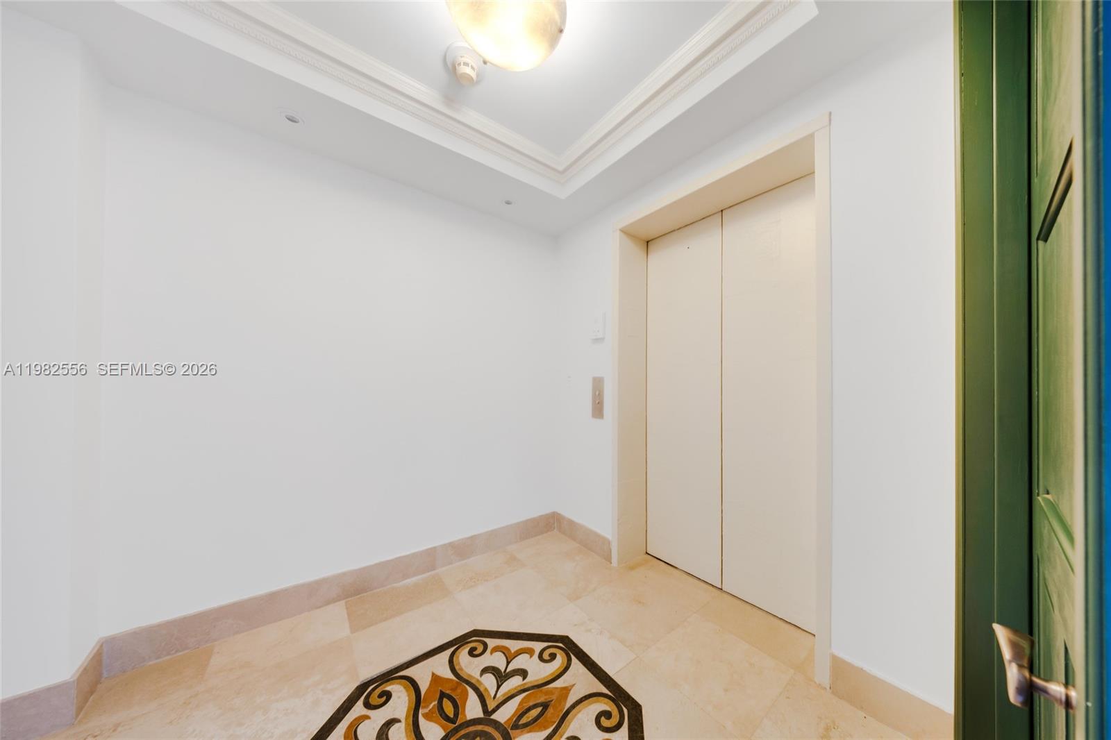 430 Grand Bay Dr #902 Key Biscayne, FL 33149