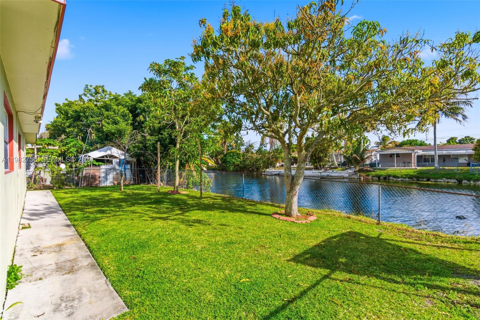 6600 NW 26th St Sunrise, FL 33313