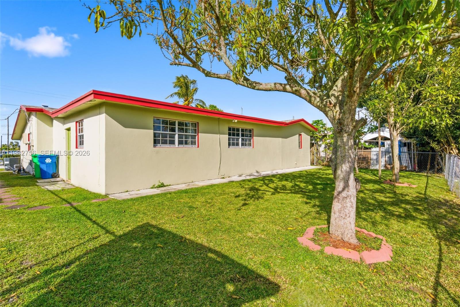 6600 NW 26th St Sunrise, FL 33313