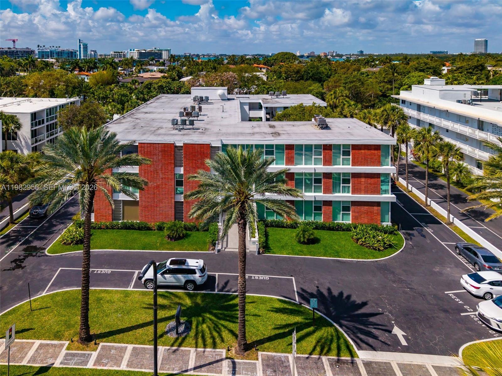 10210 Collins Ave #202 Bal Harbour, FL 33154