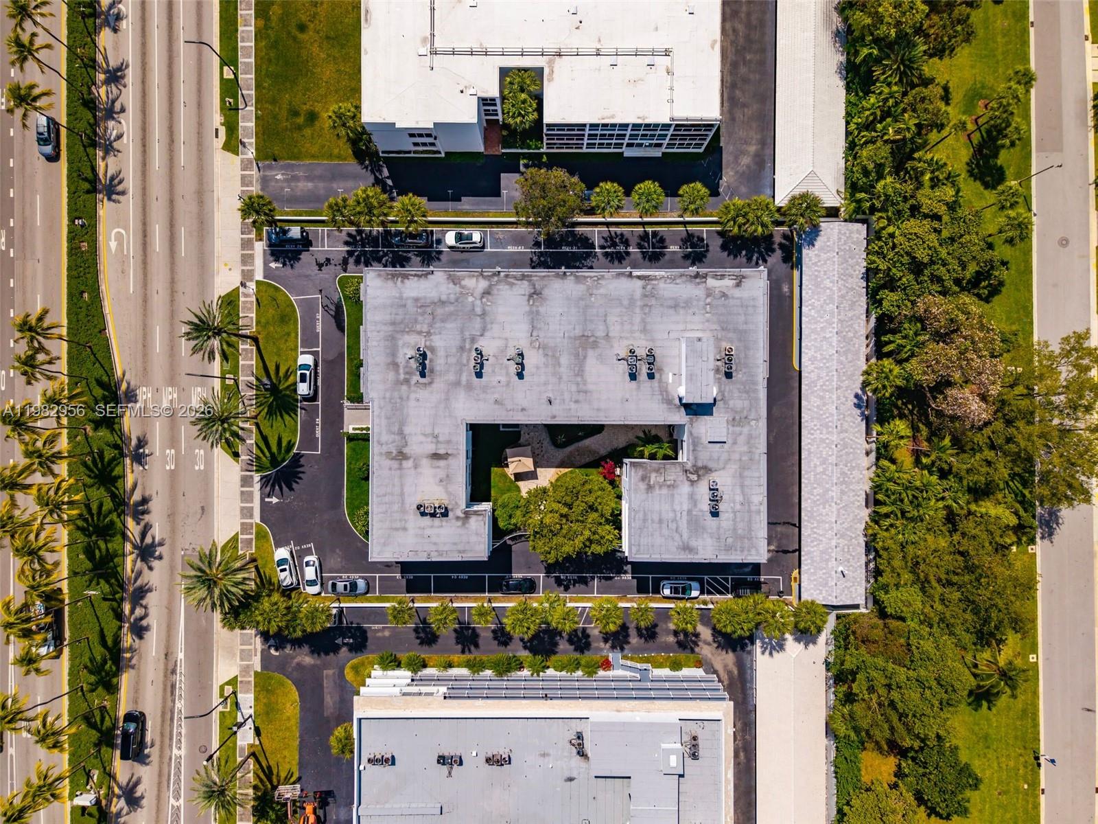 10210 Collins Ave #202 Bal Harbour, FL 33154