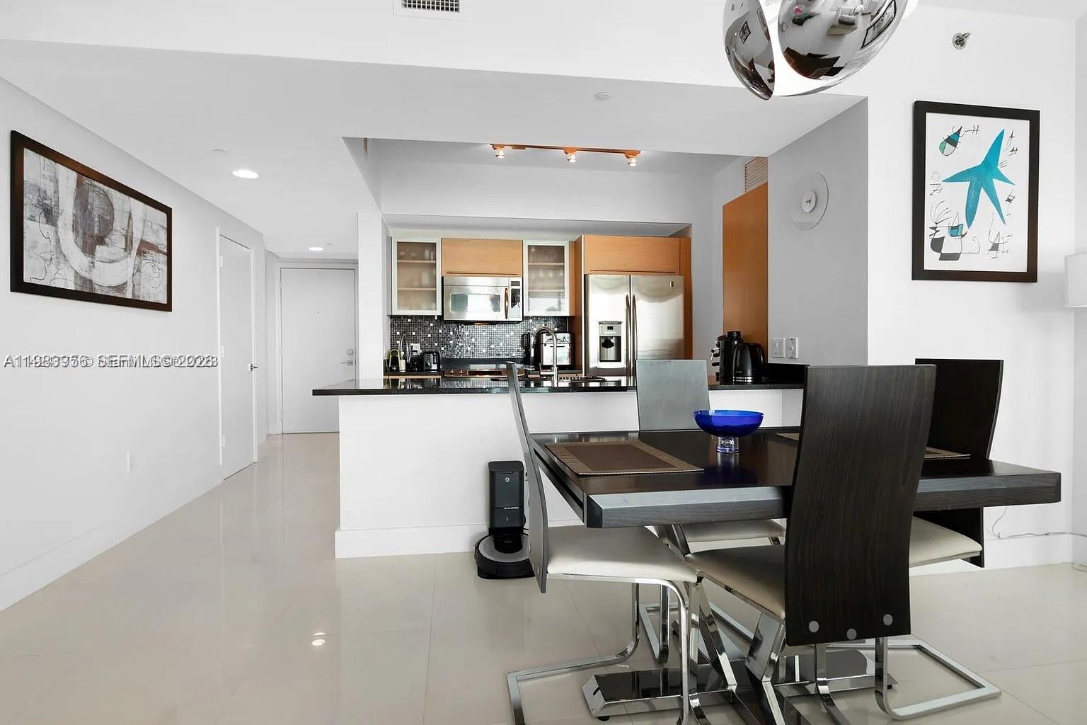 image The Plaza on Brickell East13