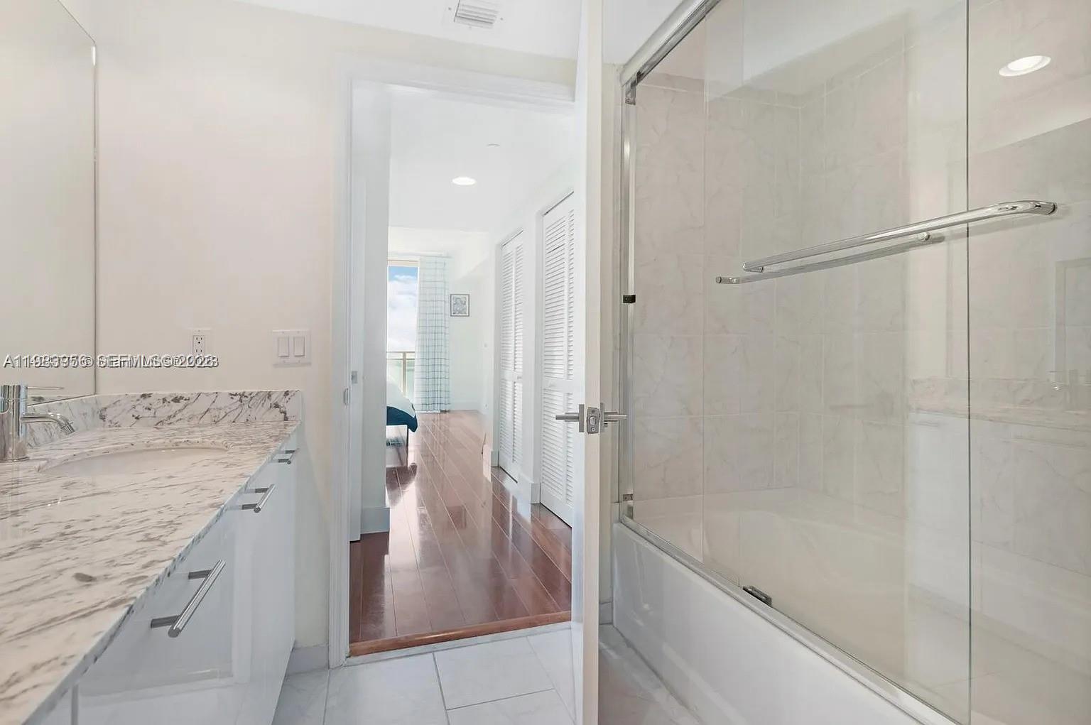 image The Plaza on Brickell East21