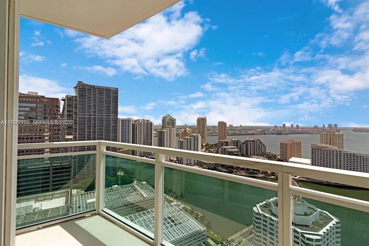 image The Plaza on Brickell East4