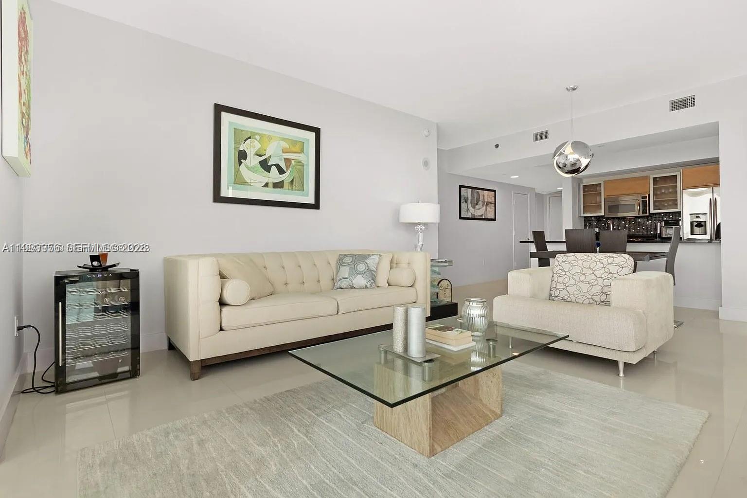 image The Plaza on Brickell East7