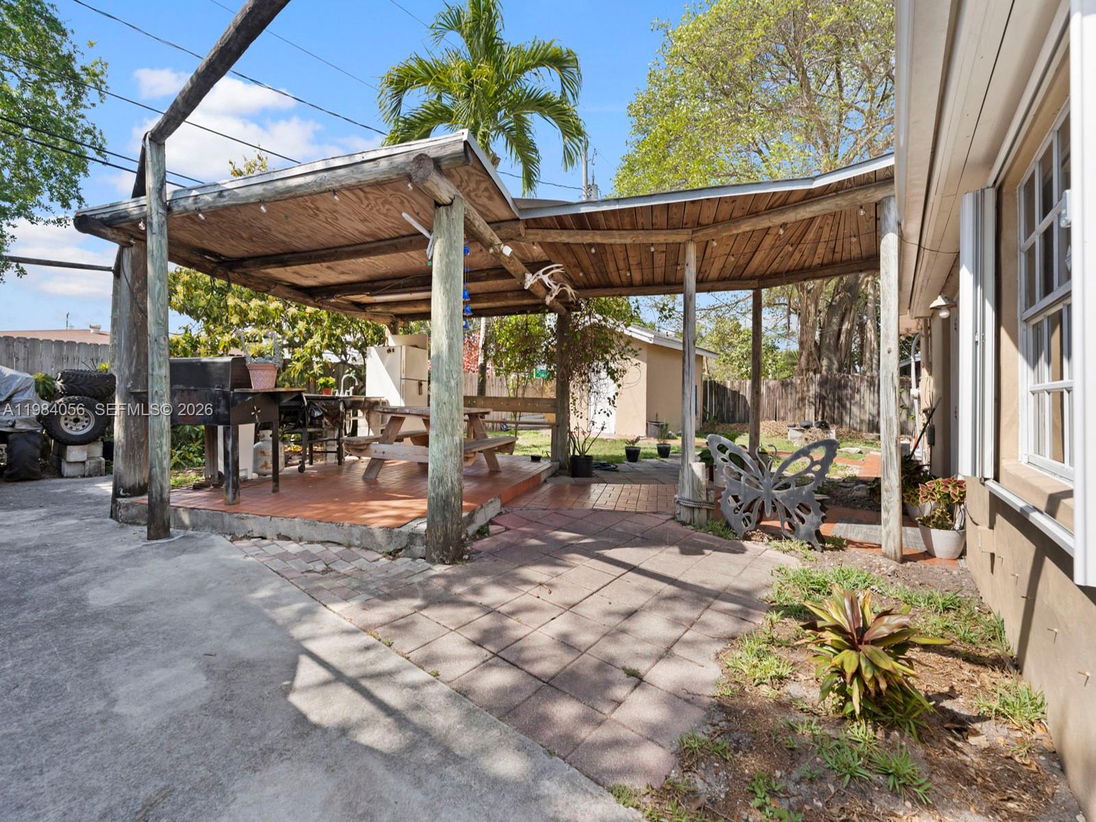 9365 Jamaica Dr Cutler Bay, FL 33189