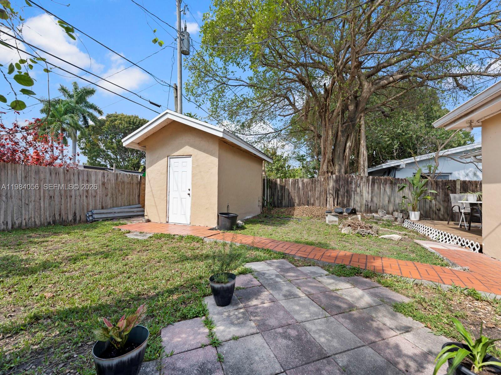 9365 Jamaica Dr Cutler Bay, FL 33189