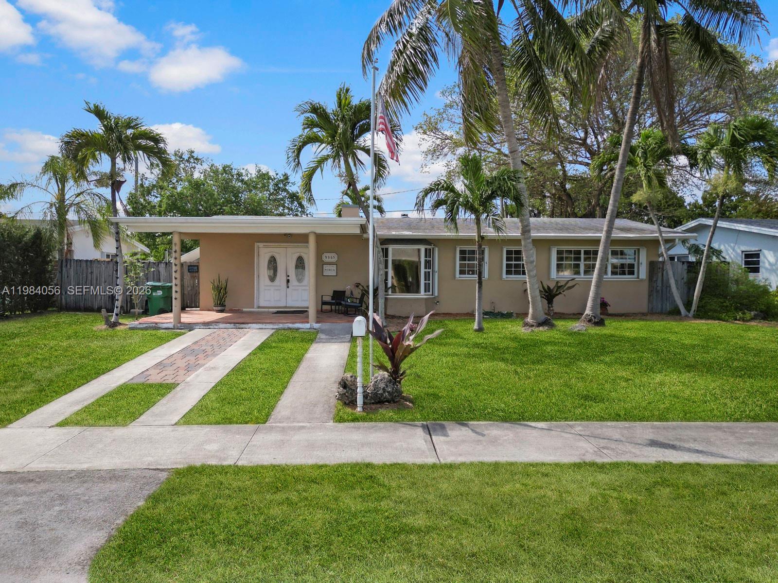 9365 Jamaica Dr Cutler Bay, FL 33189