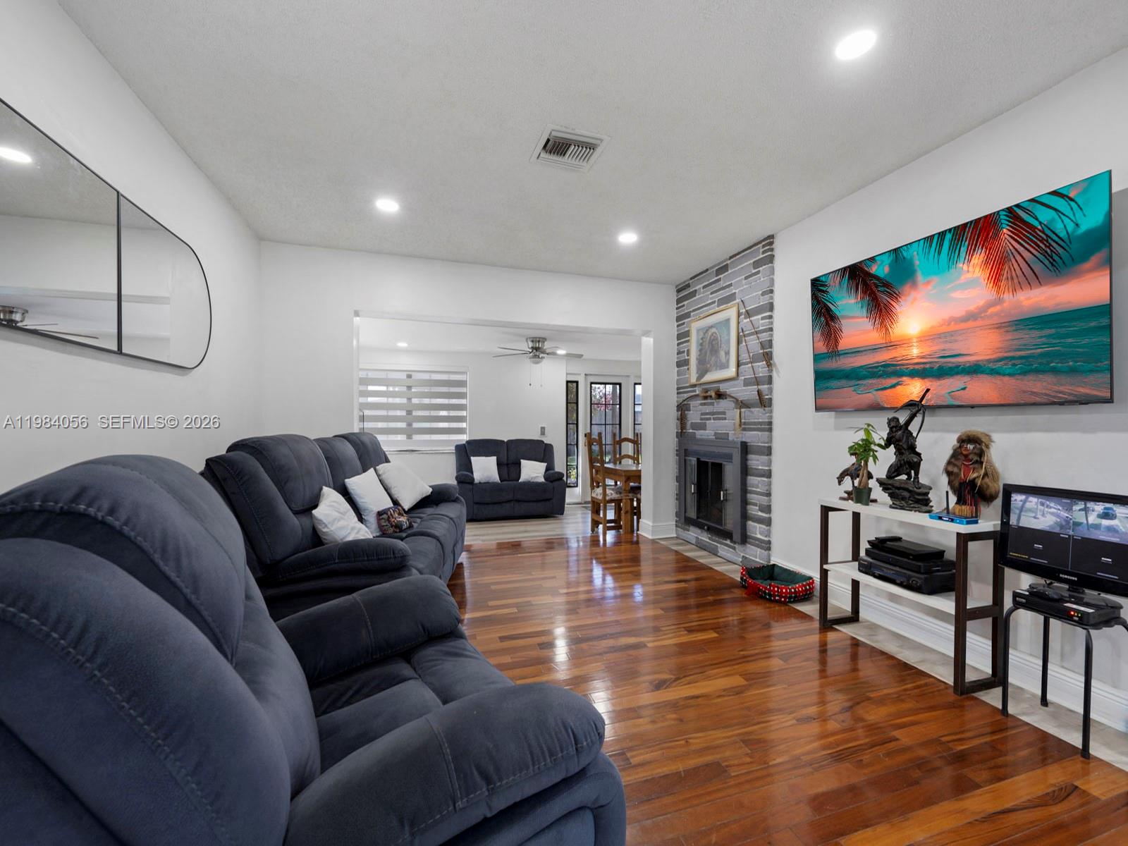 9365 Jamaica Dr Cutler Bay, FL 33189