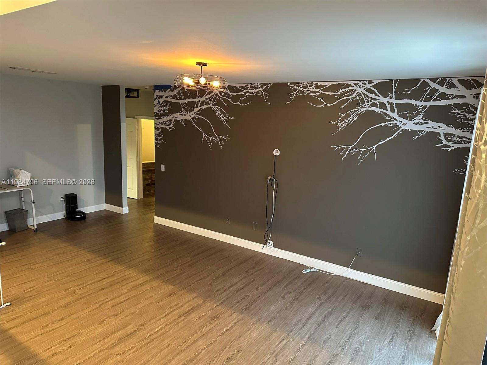 1471 NW 159th Ave Pembroke Pines, FL 33028