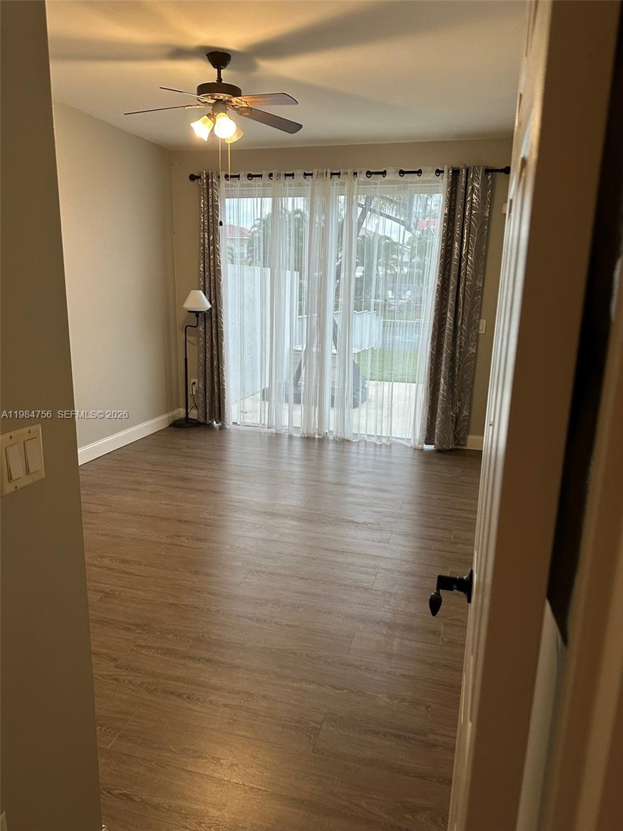 1471 NW 159th Ave Pembroke Pines, FL 33028