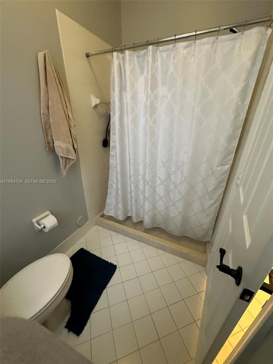 1471 NW 159th Ave Pembroke Pines, FL 33028