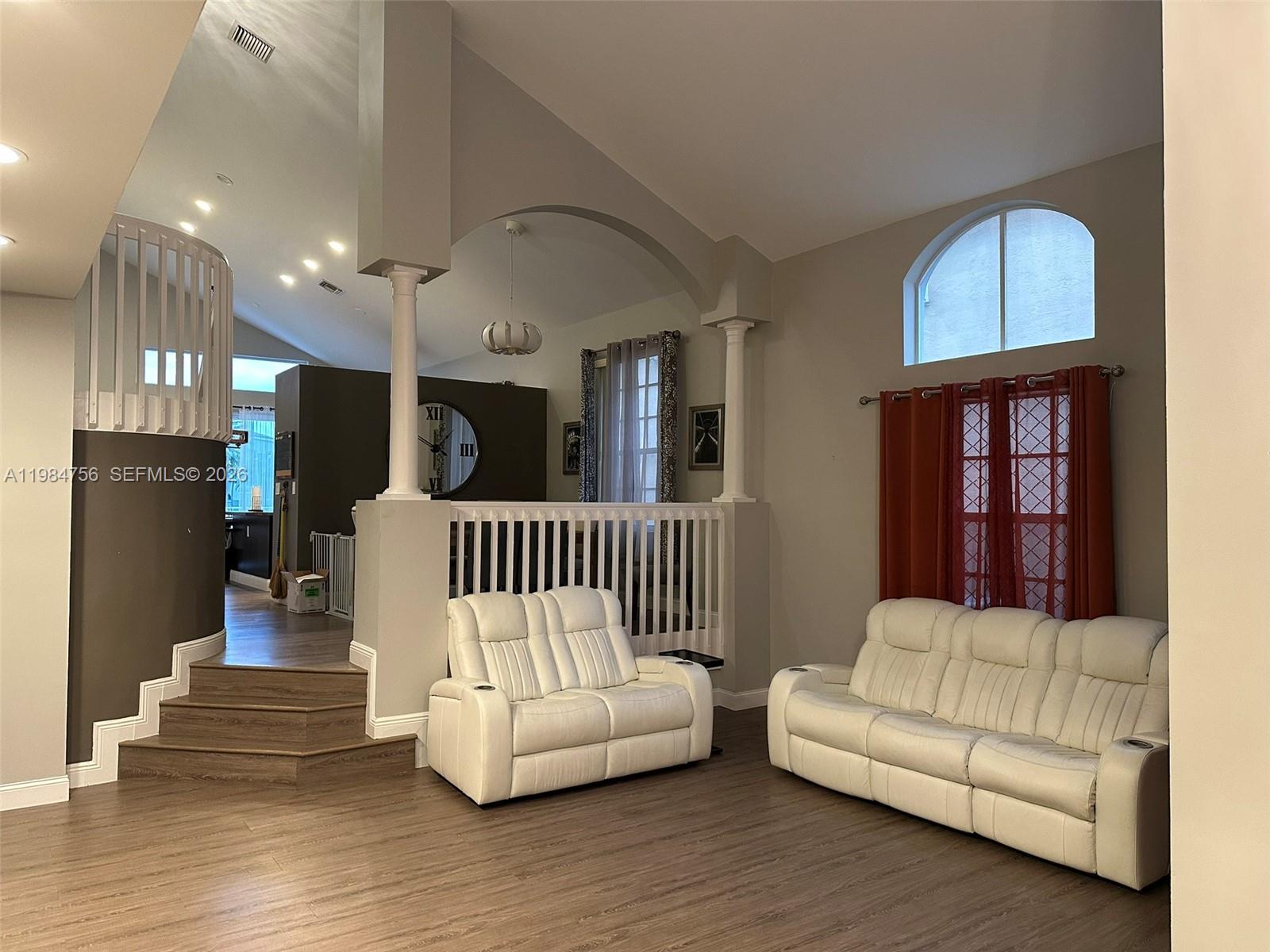 1471 NW 159th Ave Pembroke Pines, FL 33028