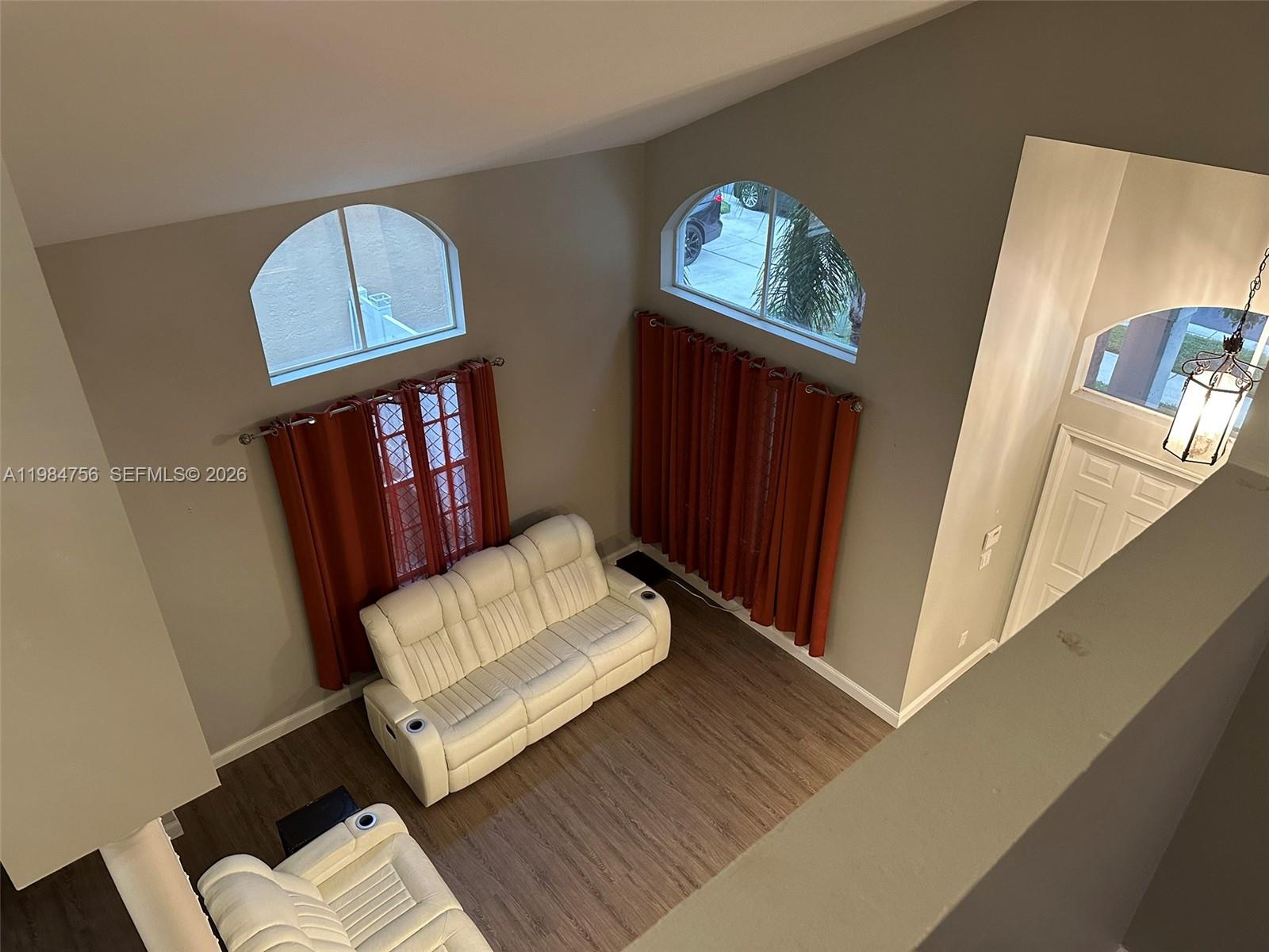 1471 NW 159th Ave Pembroke Pines, FL 33028