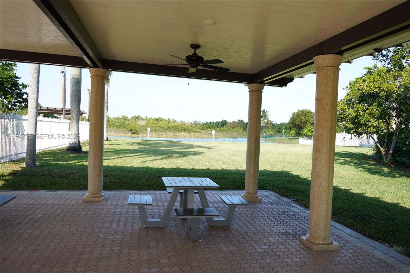 1471 NW 159th Ave Pembroke Pines, FL 33028