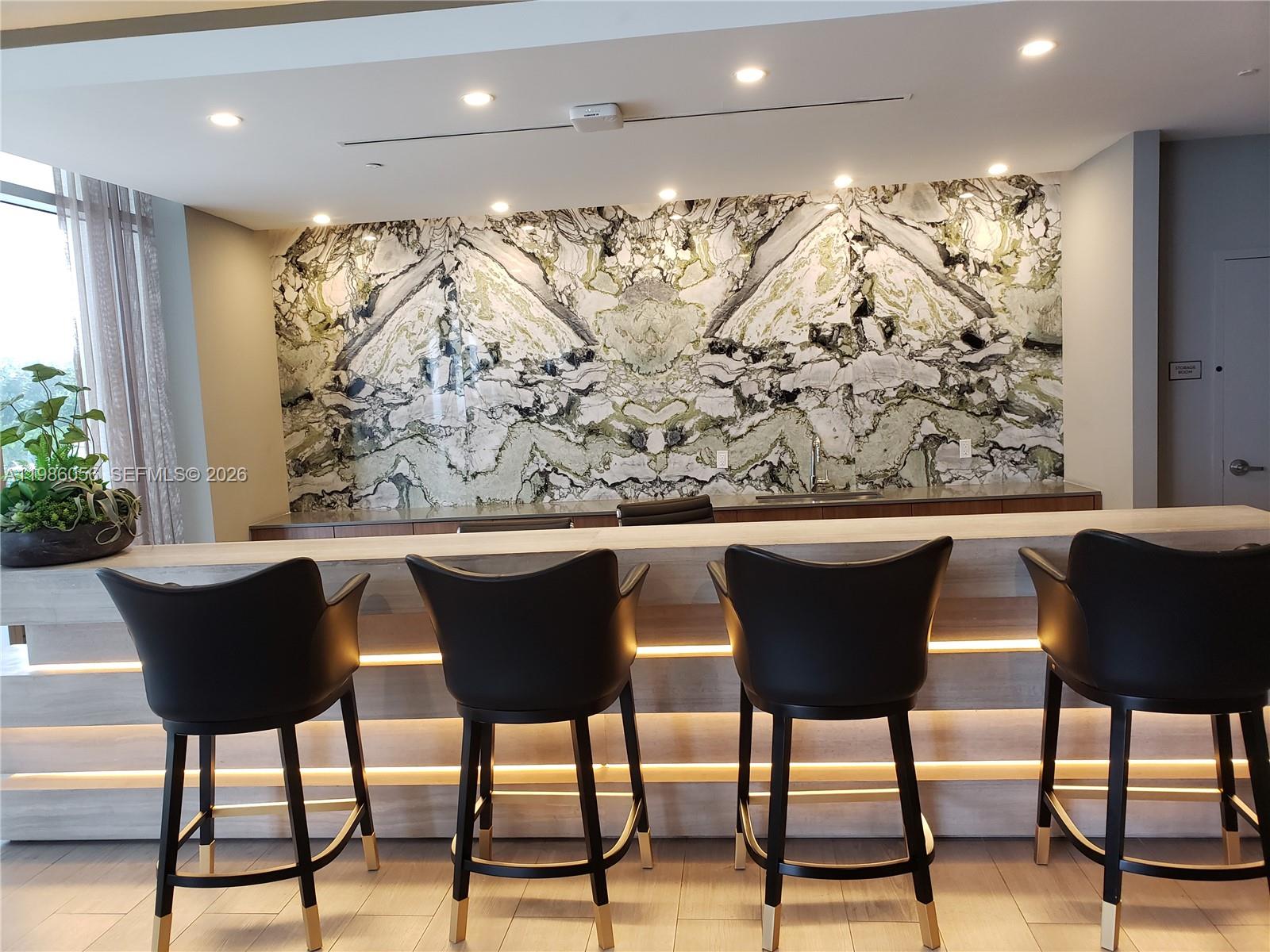 488 NE 18th St #4605 Miami, FL 33132