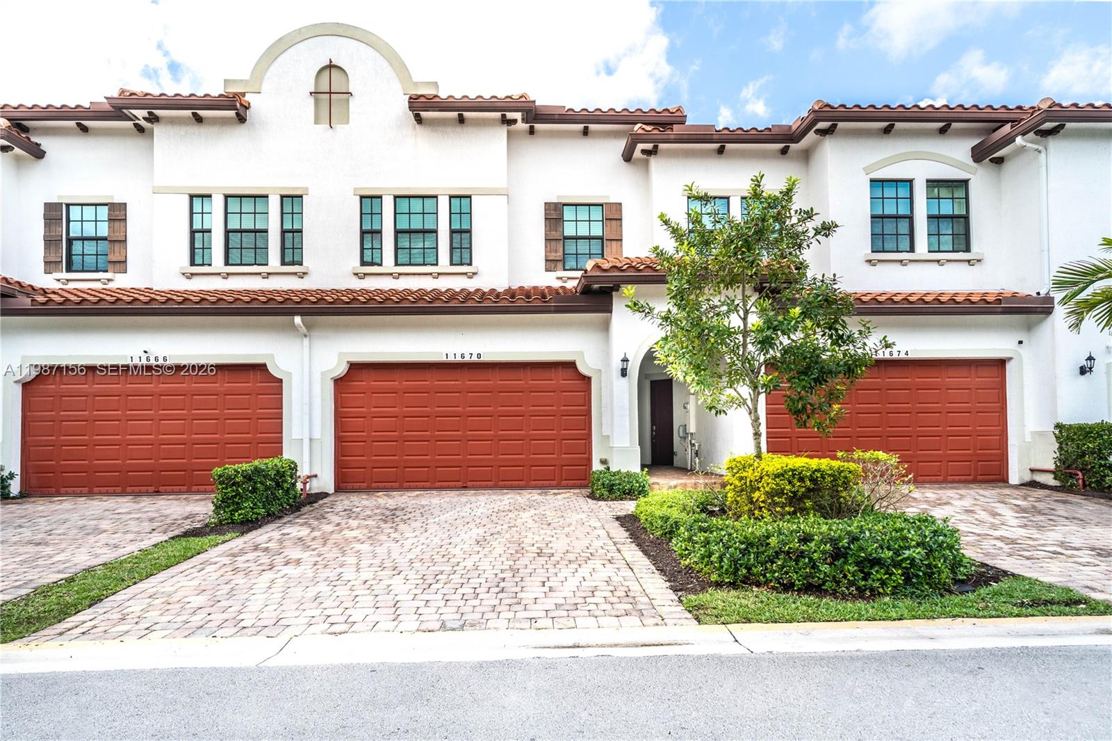 11674 SW 13th Ln #1674