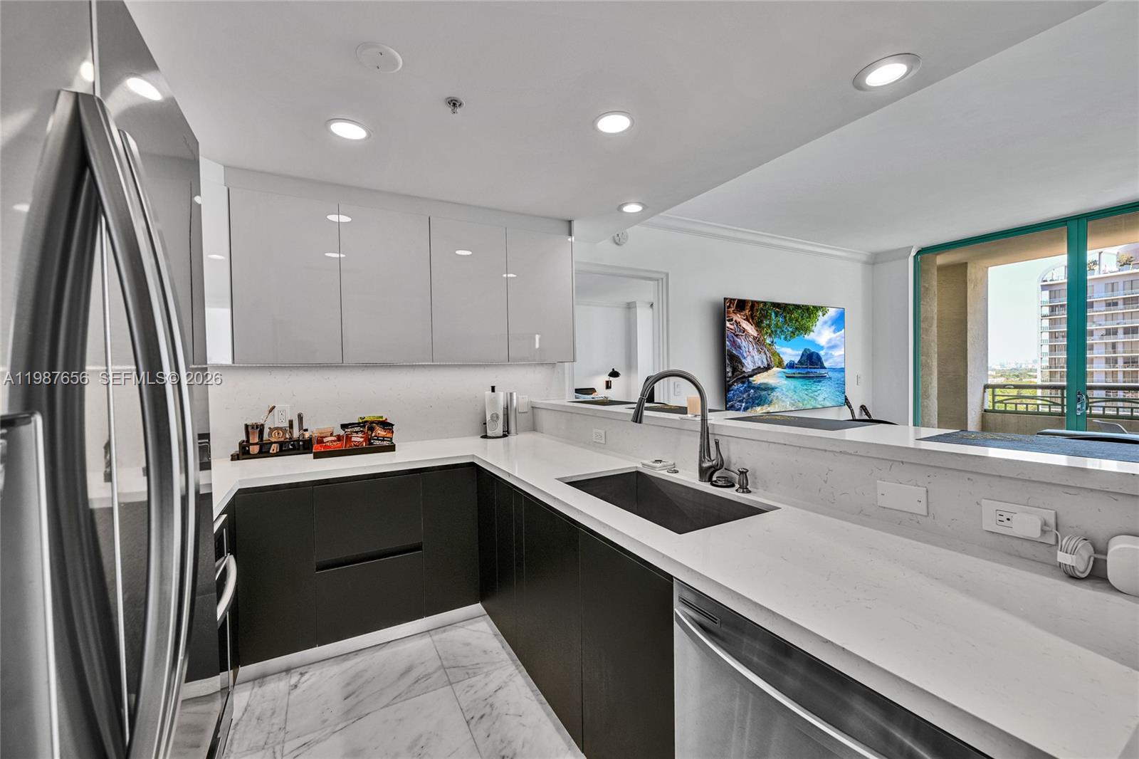 3350 SW 27th Ave #1908 Coconut Grove, FL 33133