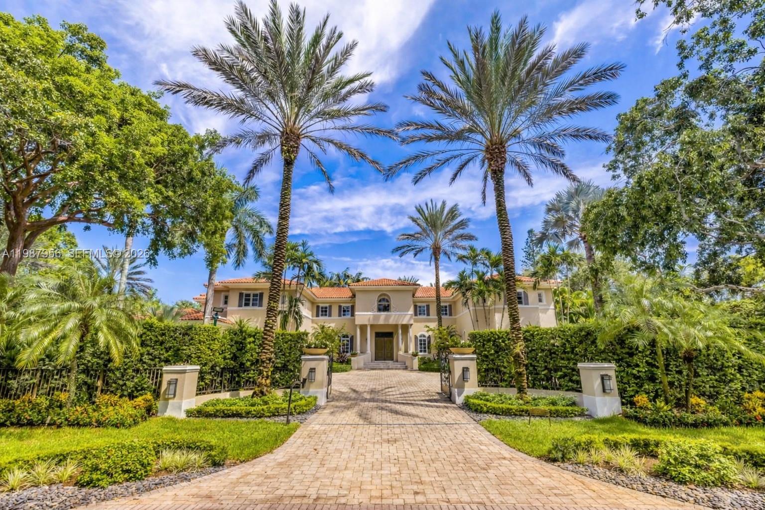 5250 Snapper Crk Rd Coral Gables, FL 33156