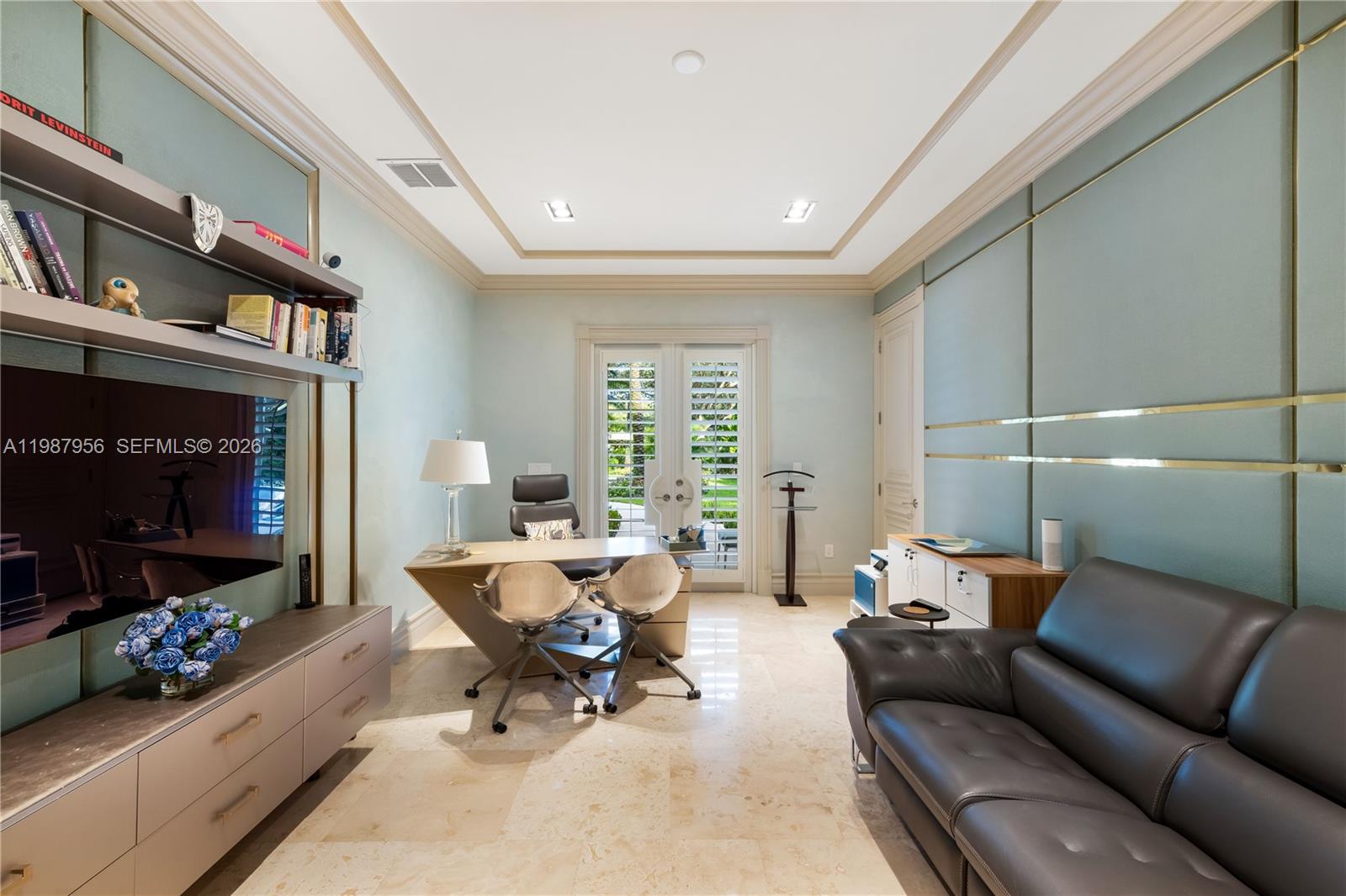 5250 Snapper Crk Rd Coral Gables, FL 33156