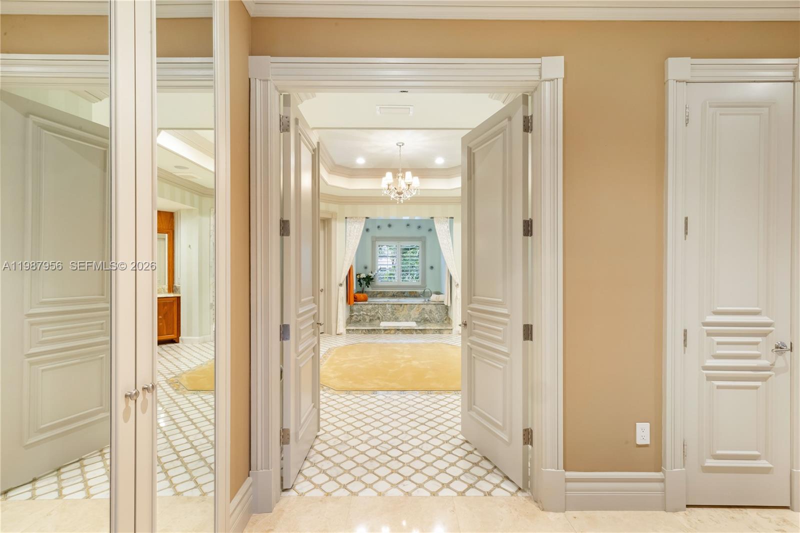 5250 Snapper Crk Rd Coral Gables, FL 33156