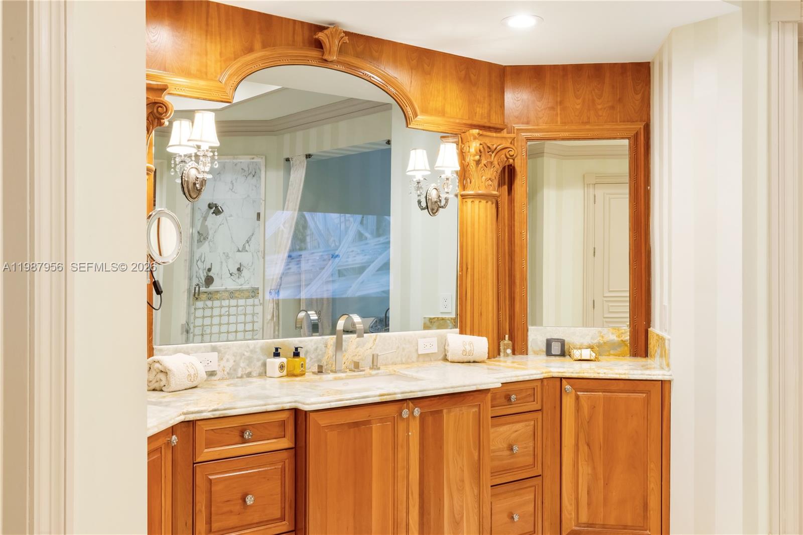 5250 Snapper Crk Rd Coral Gables, FL 33156