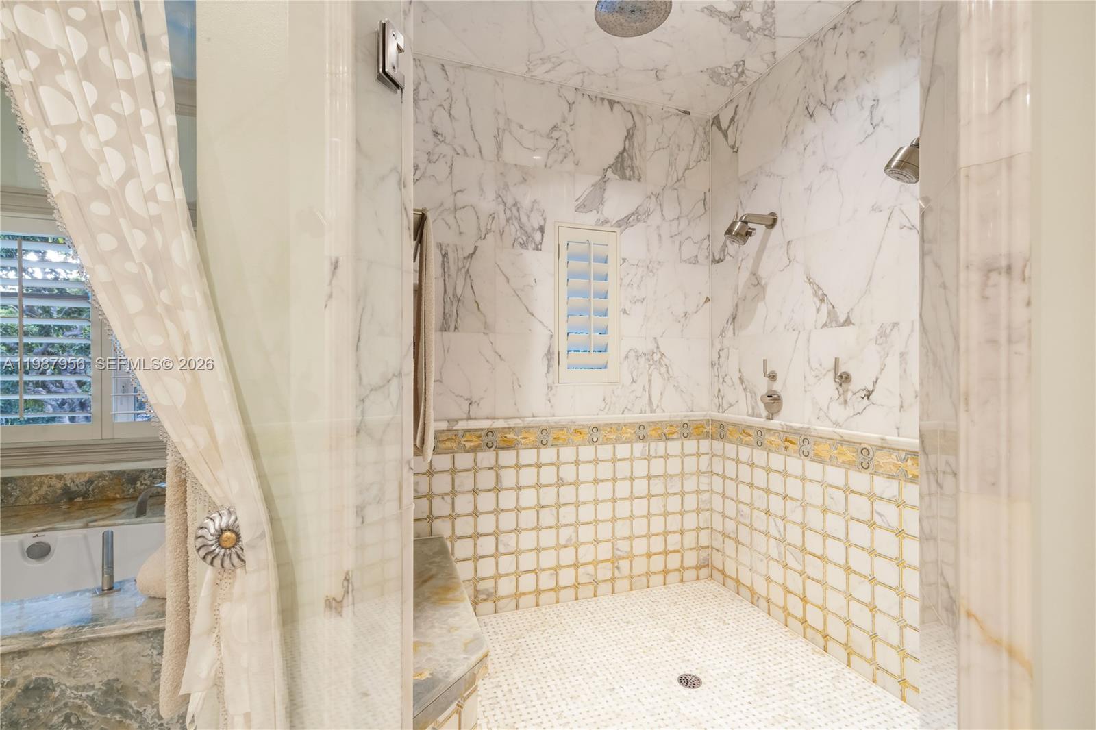 5250 Snapper Crk Rd Coral Gables, FL 33156