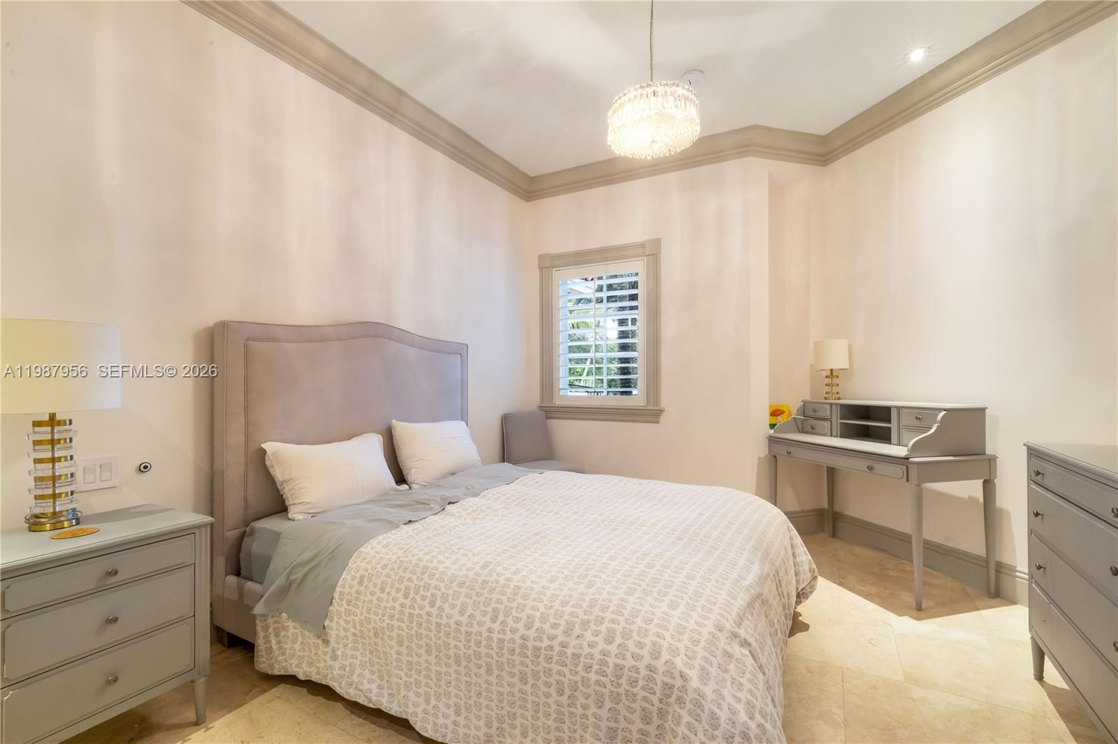 5250 Snapper Crk Rd Coral Gables, FL 33156