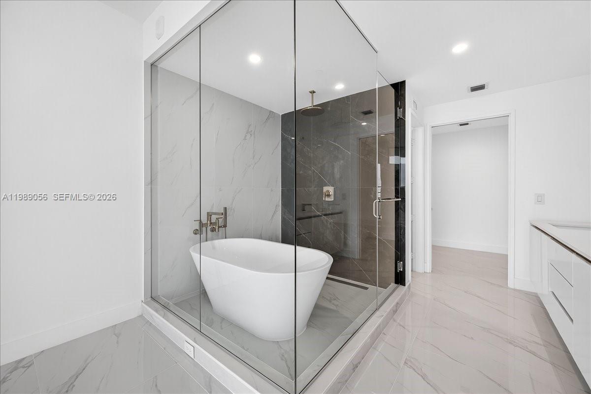 700 NE 24th #2606 Miami, FL 33137