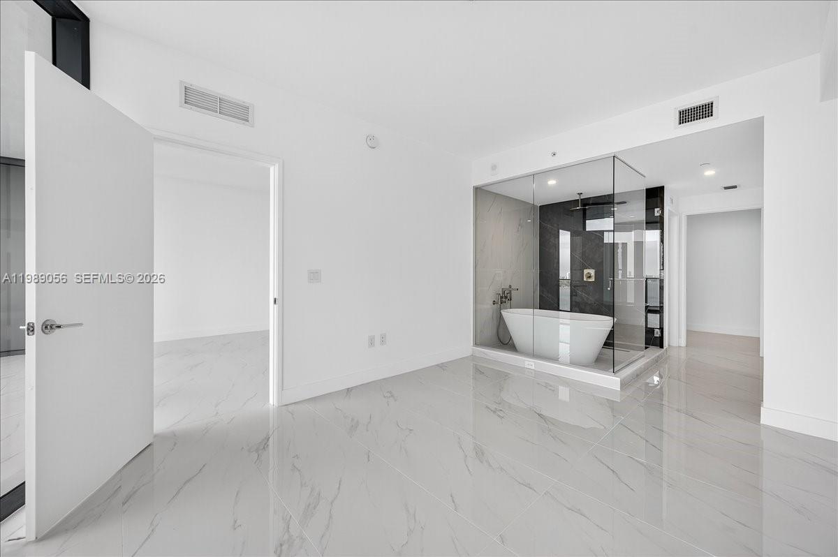 700 NE 24th #2606 Miami, FL 33137