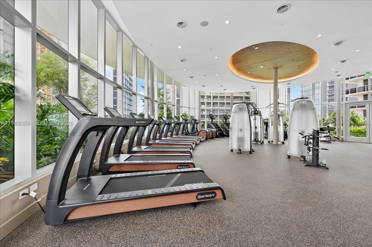 700 NE 24th #2606 Miami, FL 33137