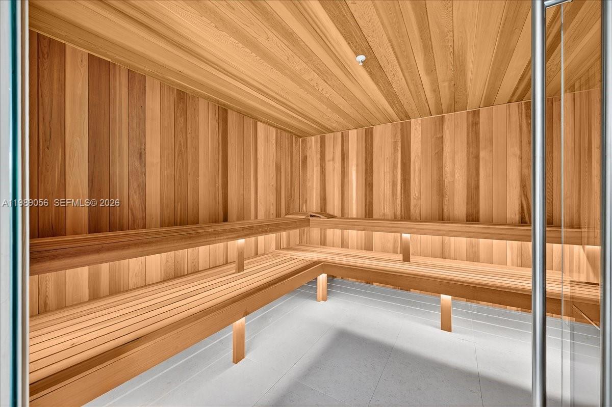 700 NE 24th #2606 Miami, FL 33137