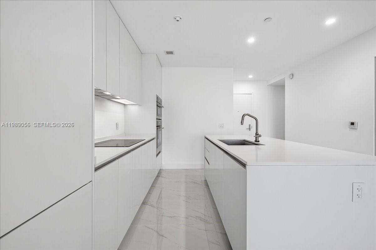 700 NE 24th #2606 Miami, FL 33137