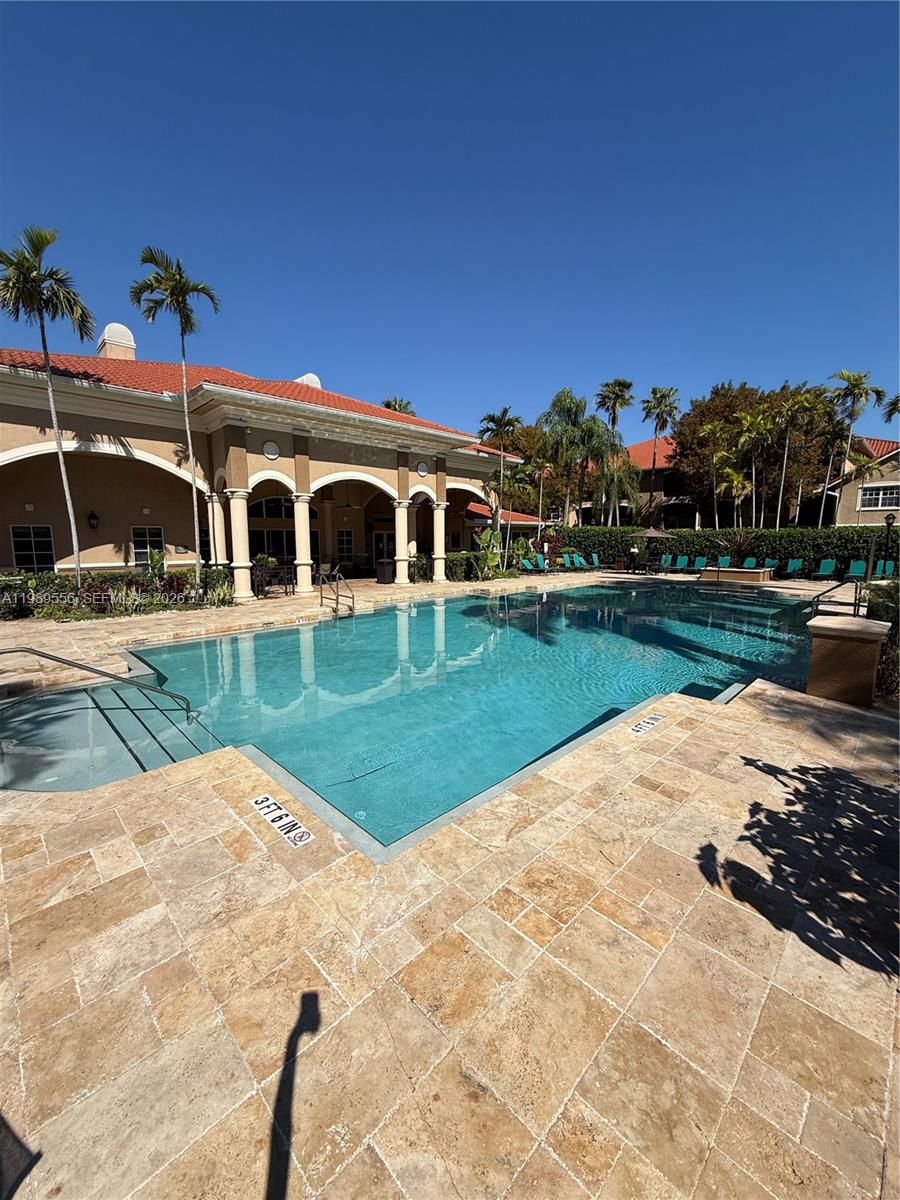 11650 SW 2nd St #16102 Pembroke Pines, FL 33025