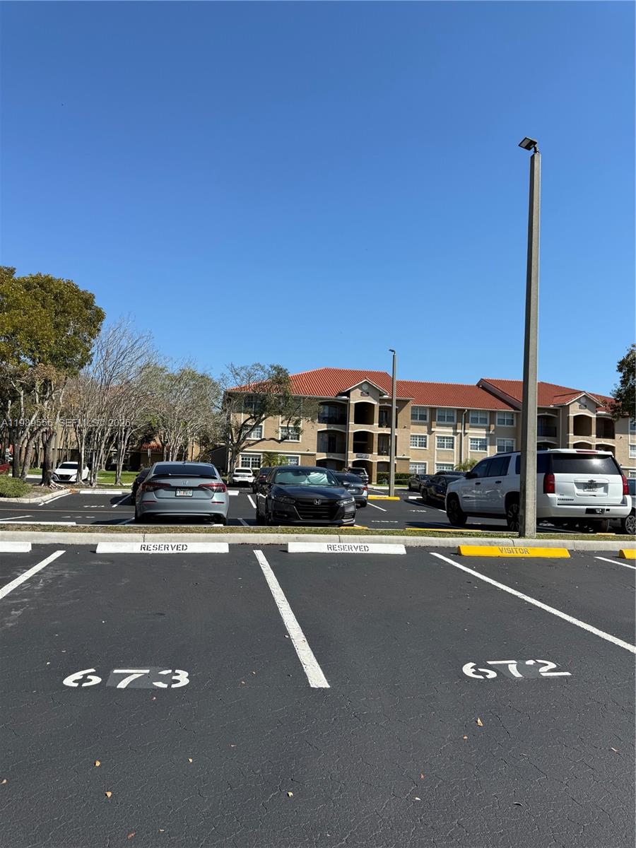 11650 SW 2nd St #16102 Pembroke Pines, FL 33025