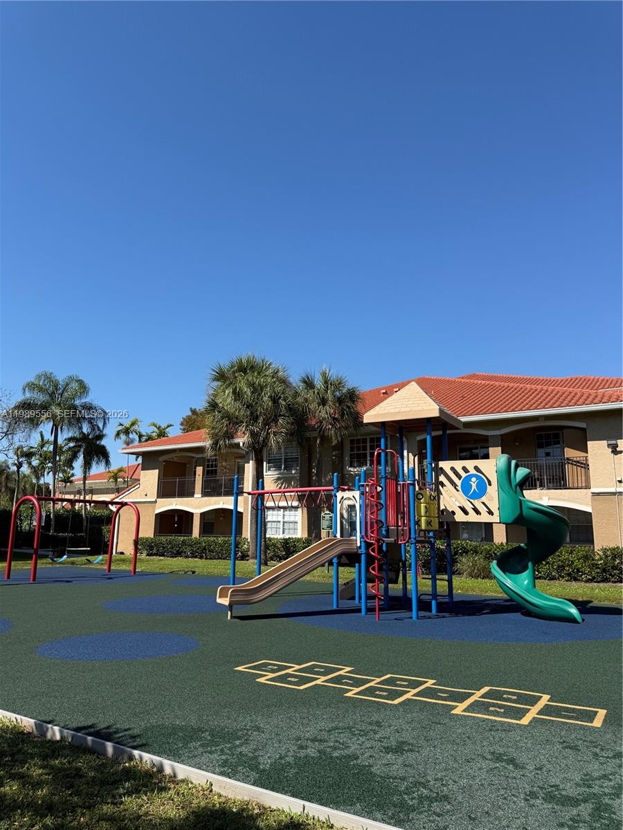 11650 SW 2nd St #16102 Pembroke Pines, FL 33025