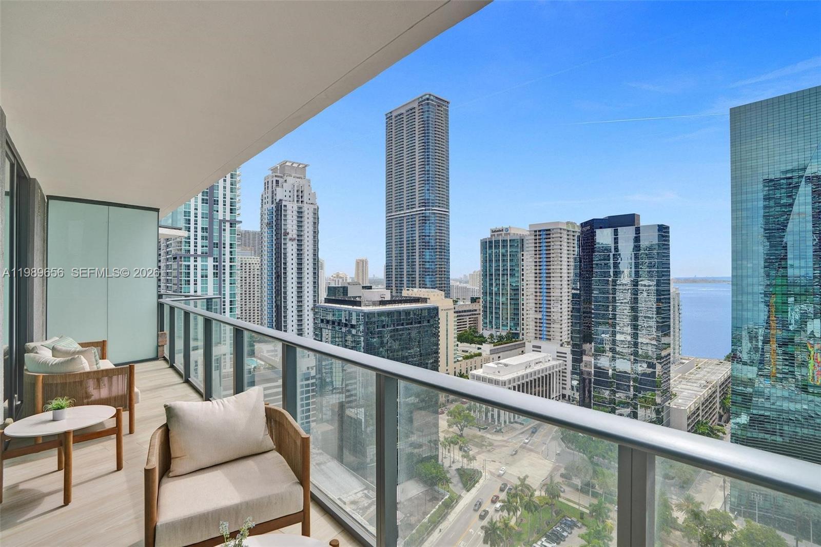 image Dua Miami (SLS Brickell)2